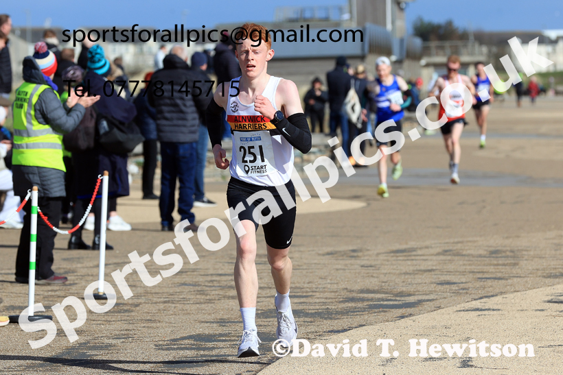 The 2026 Blyth 10k Road Race. Photo: David T. Hewitson/Sports for All Pics